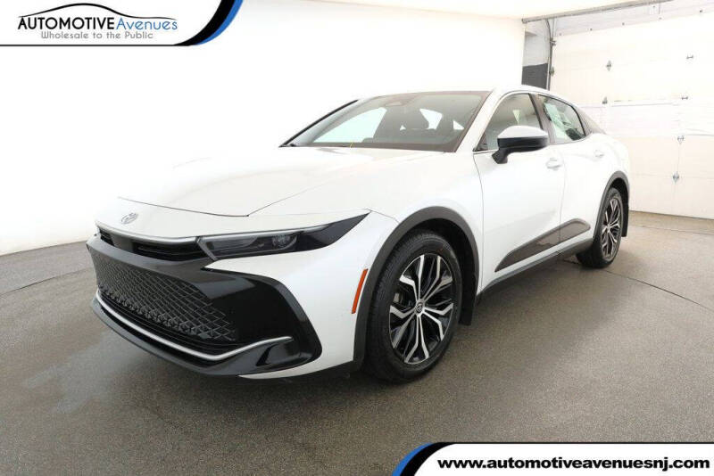 2023 Toyota Crown XLE