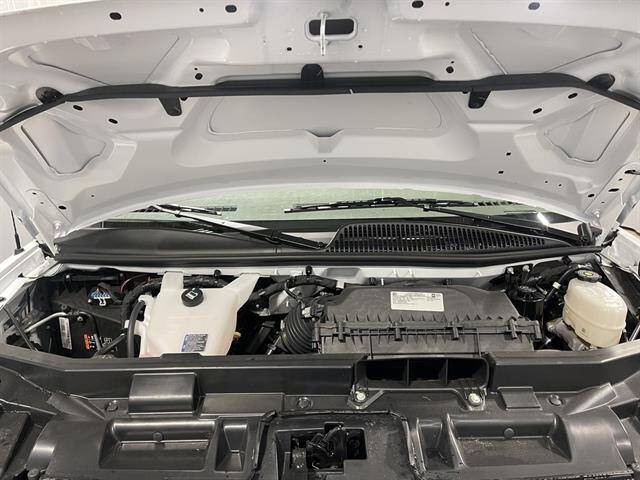 2025 GMC Savana 2500