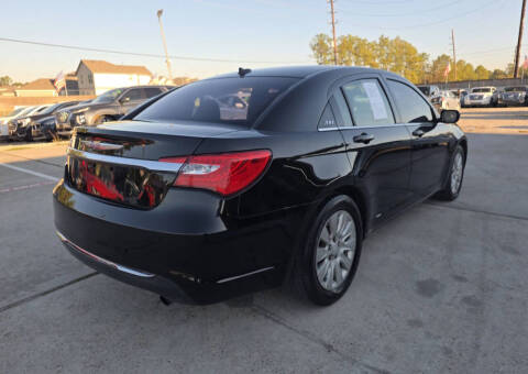 2012 Chrysler 200 LX