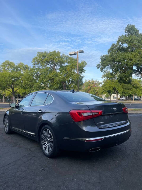 2014 Kia Cadenza Limited photo 6