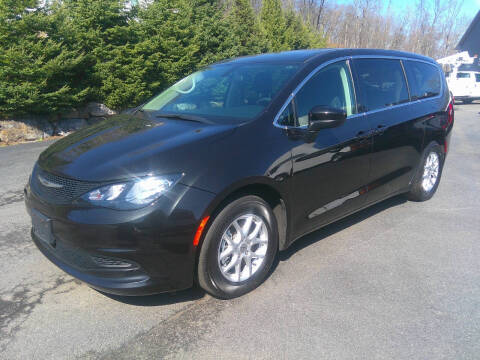 2022 Chrysler Voyager for sale at 1-2-3 AUTO SALES, LLC in Branchville NJ