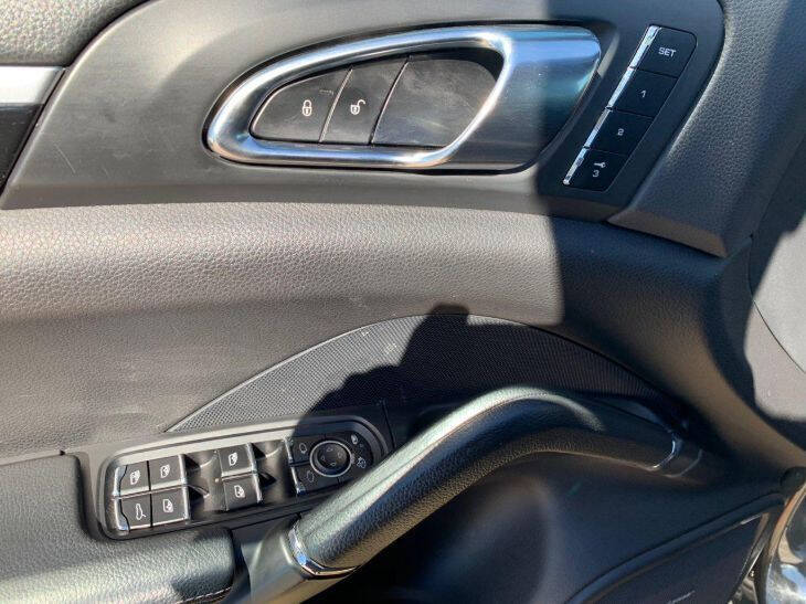 2014 Porsche Cayenne