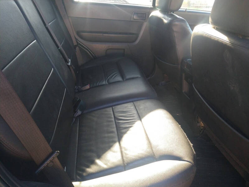 2011 Ford Escape XLT