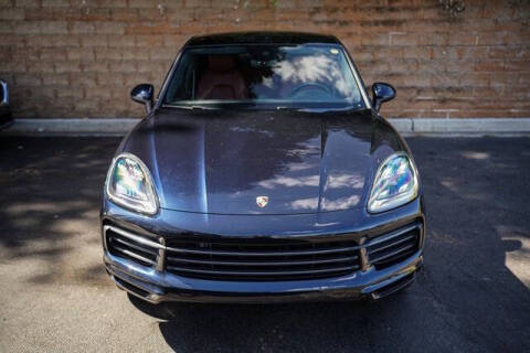 2023 Porsche Cayenne Coupe Platinum Edition