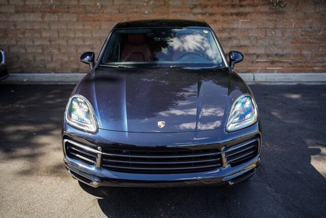 2023 Porsche Cayenne Coupe Platinum Edition