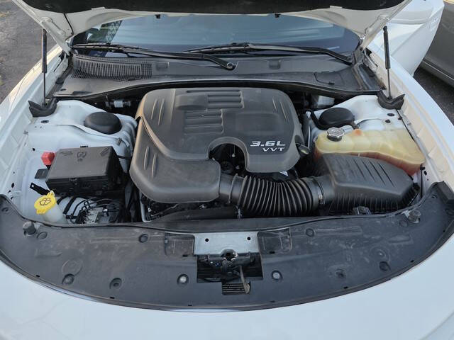 2020 Dodge Charger SXT