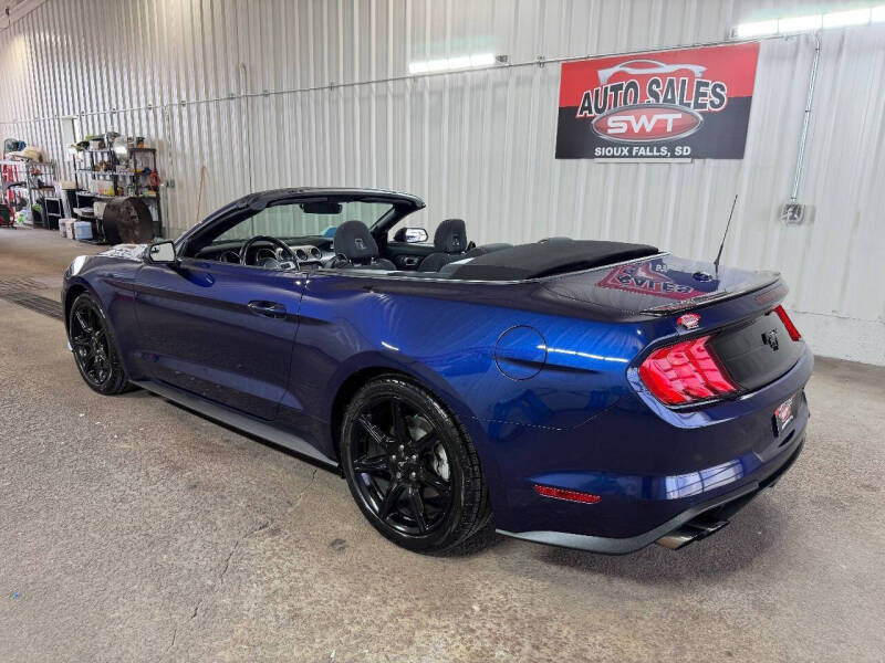 2019 Ford Mustang EcoBoost