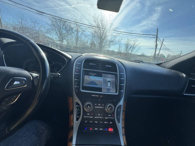 2016 Lincoln MKX Reserve