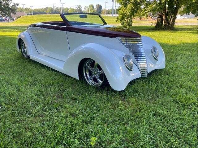 1937 Ford ROADSTER 7