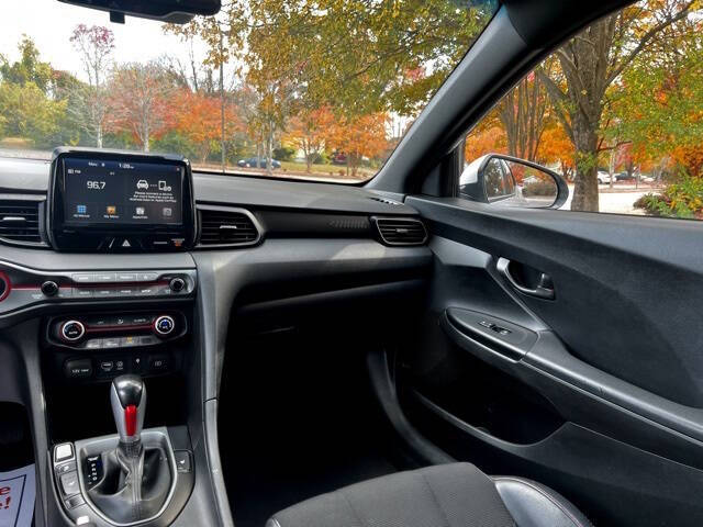 2020 Hyundai Veloster 2.0L Premium