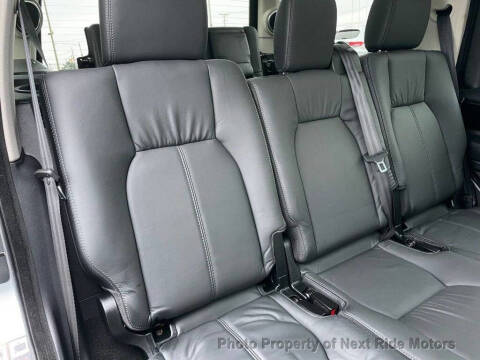 2016 Land Rover LR4 HSE LUX