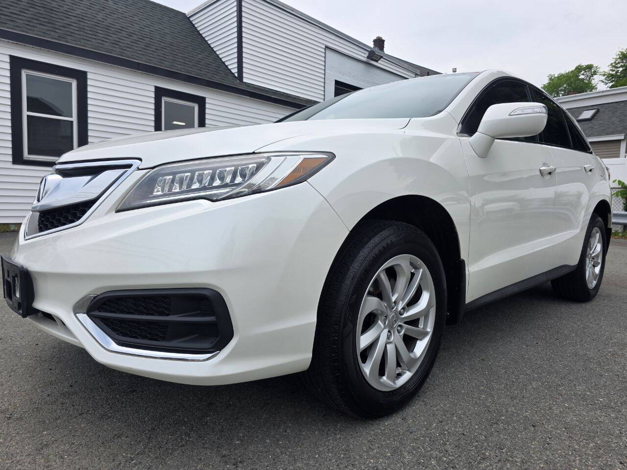 White 2016 Acura RDX w/Tech AWD 4dr SUV w/Technology Package 1