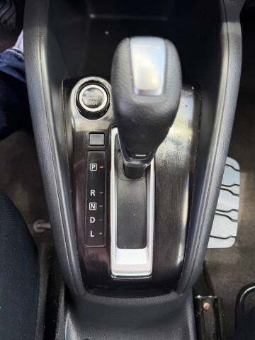 2020 Nissan Kicks S