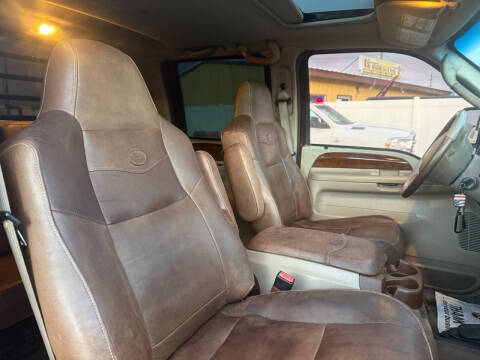 2004 Ford F-350 Super Duty Lariat