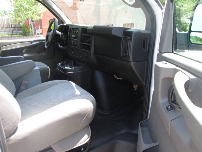 2015 Chevrolet Express 2500