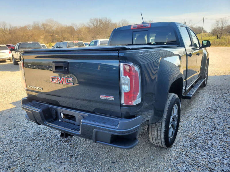2017 GMC Canyon SLE