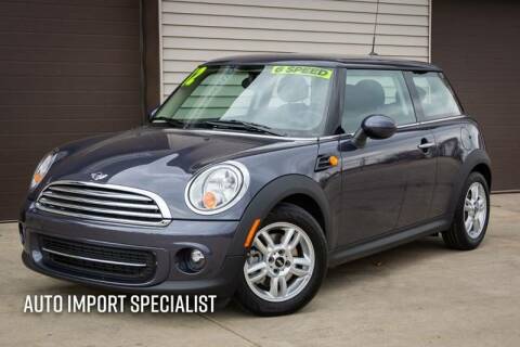 2012 MINI Cooper Hardtop for sale at Auto Import Specialist LLC in South Bend IN