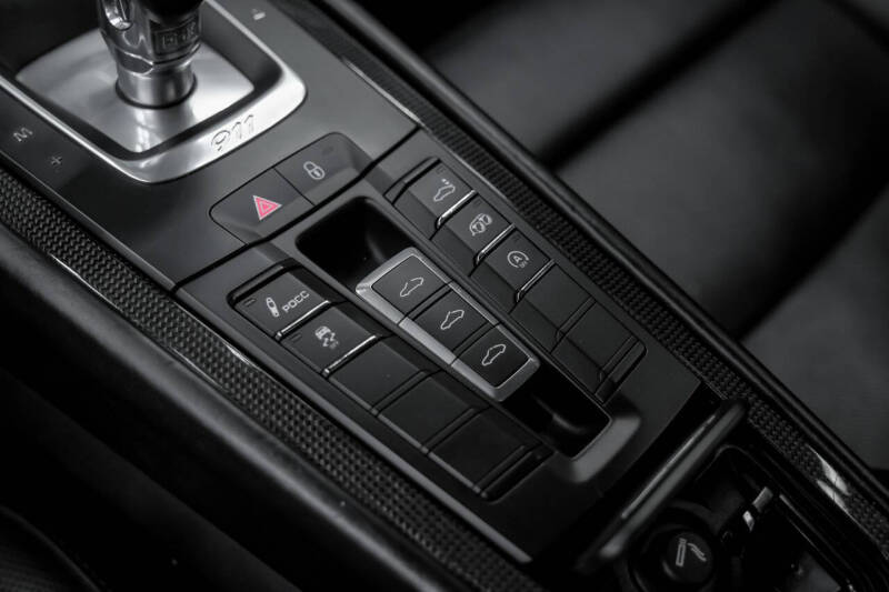 2017 Porsche 911 Carrera S