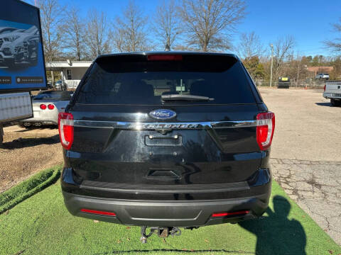 2018 Ford Explorer