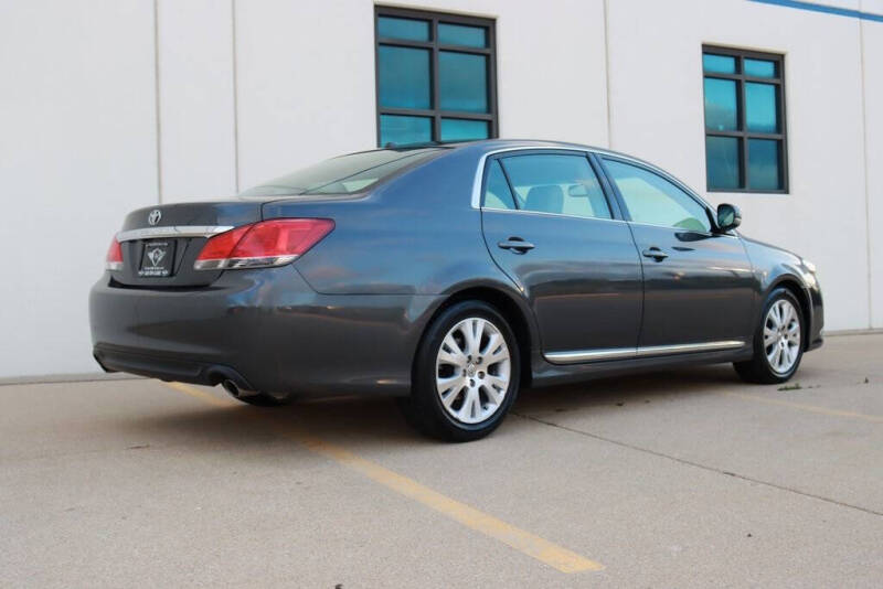 2011 Toyota Avalon
