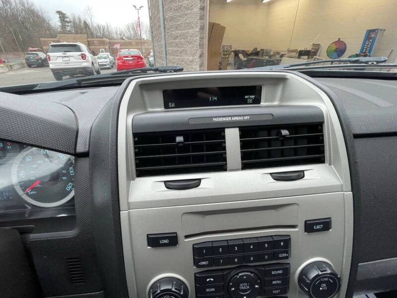 2011 Ford Escape XLT