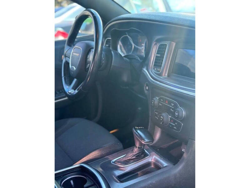 2019 Dodge Charger SXT