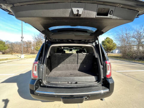 2017 GMC Yukon Denali