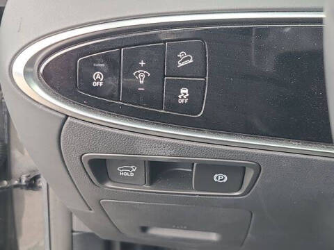 2025 Genesis GV70 2.5T Standard