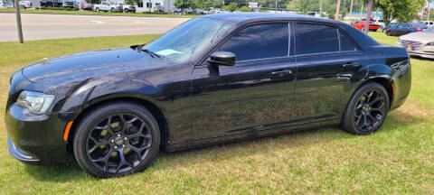 2019 Chrysler 300 for sale at Greenville Auto World in Greenville NC
