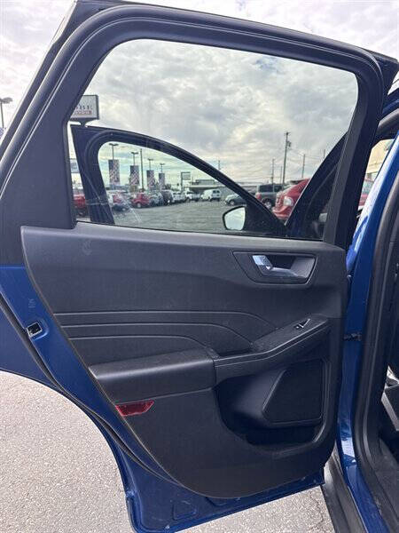 2023 Ford Escape ST-Line