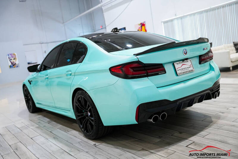 2023 BMW M5