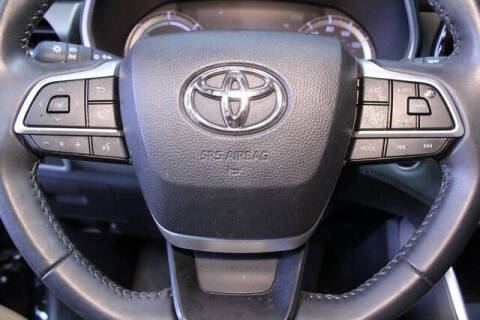 2024 Toyota Highlander Hybrid XLE