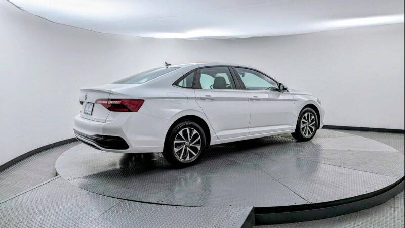 2024 Volkswagen Jetta S