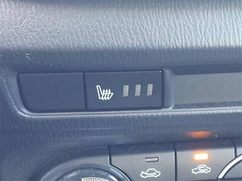 2017 Mazda MAZDA3 Touring