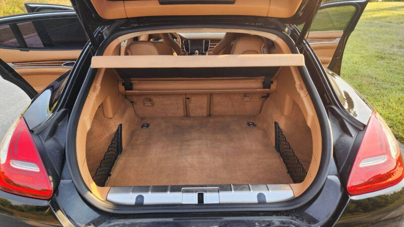 2012 Porsche Panamera Turbo