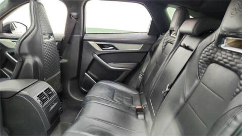 2022 Jaguar F-PACE SVR