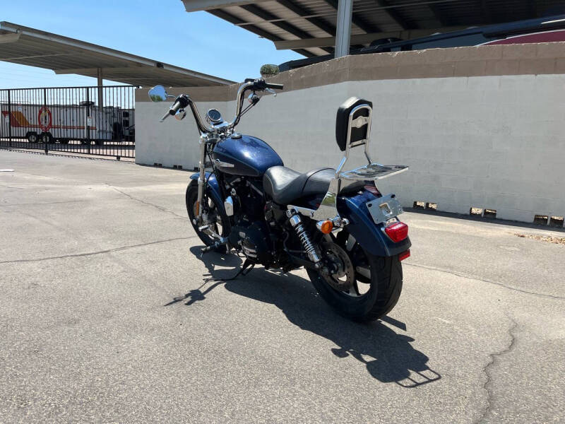 2012 Harley-Davidson XL1200CP