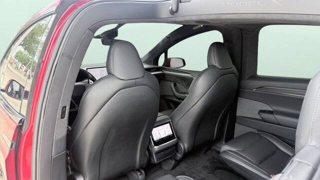 2022 Tesla Model X Plaid