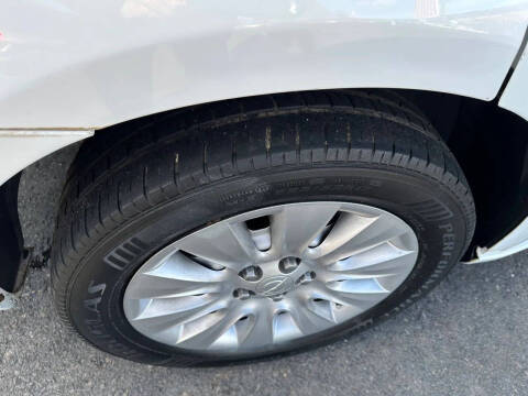 2014 Chrysler 200 LX