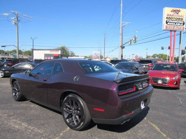 2021 Dodge Challenger SXT