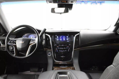 2020 Cadillac Escalade ESV Luxury