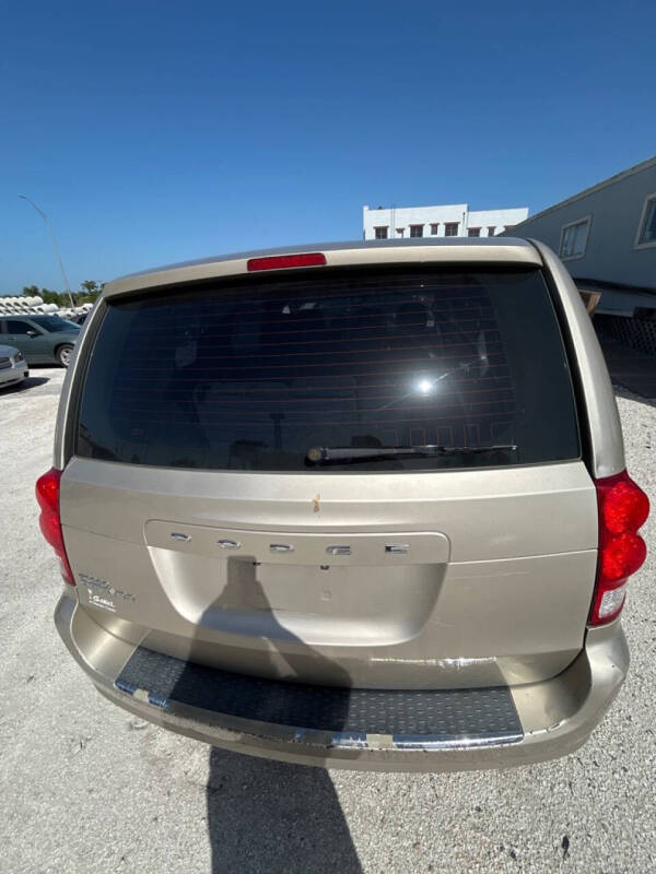 2014 Dodge Grand Caravan SE