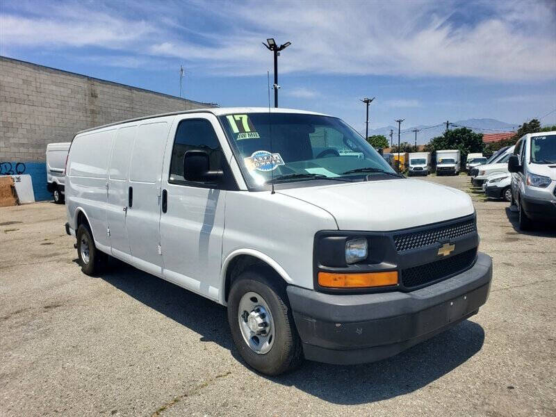 2017 Chevrolet Express 2500