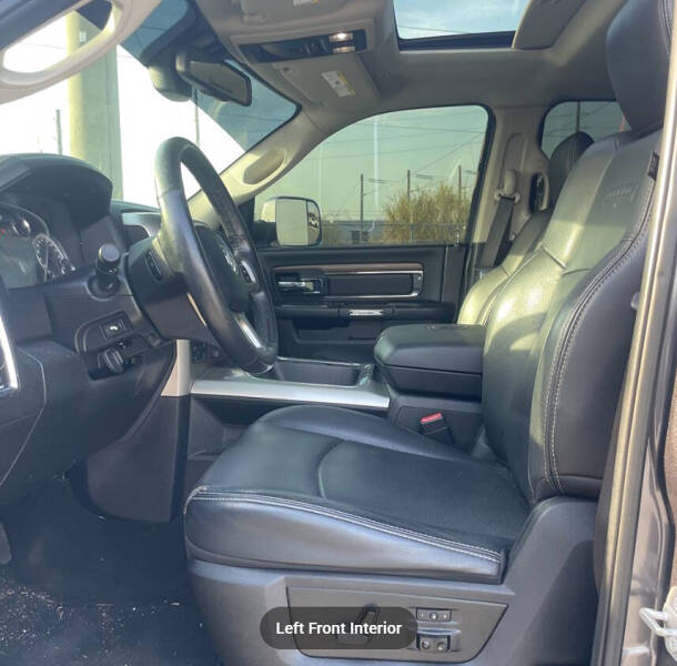 2017 RAM 1500 Laramie