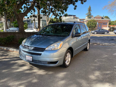2005 Toyota Sienna for sale at Road Runner Motors in San Leandro CA