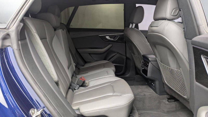 2019 Audi Q8 quattro Premium Plus 55 TFSI