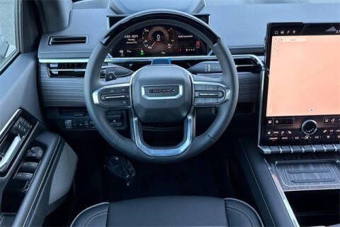 2025 GMC Sierra EV Denali