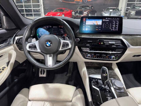 2021 BMW 5 Series M550i xDrive