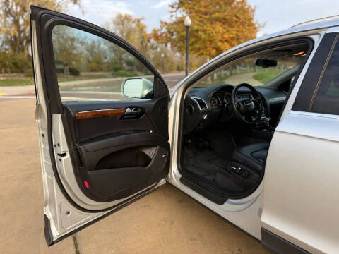 2012 Audi Q7 3.0T quattro Premium Plus