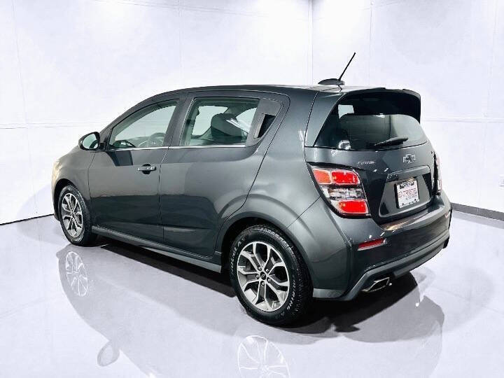 2019 Chevrolet Sonic LT Auto